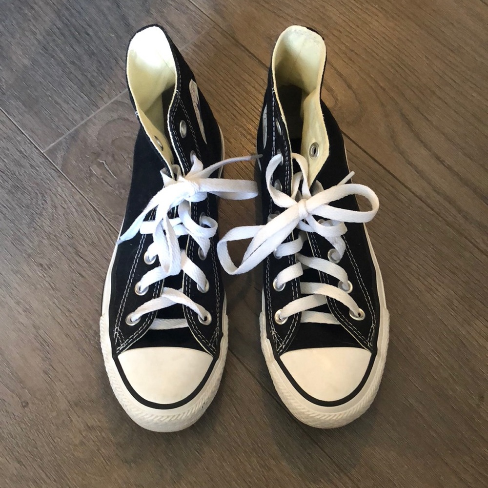 Black Hightop Converse